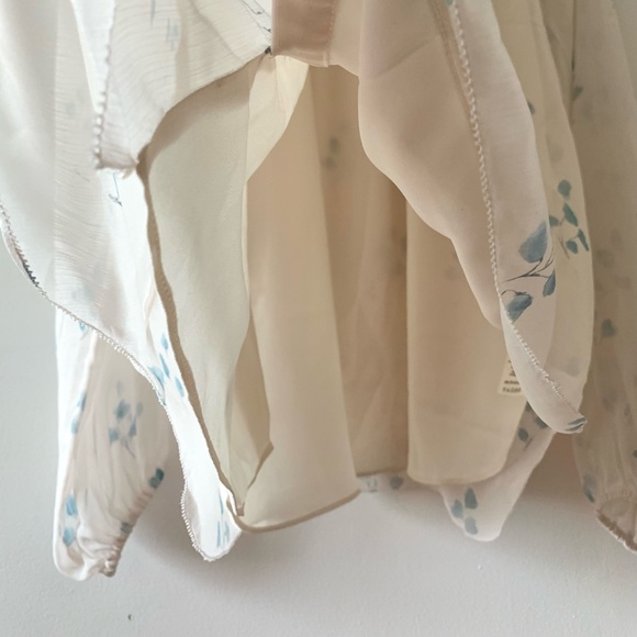 Aritzia Wilfred Button Up Blouse - Picture 5 of 5